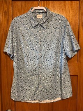 7 Diamonds Men’s Short Sleeve Shirt